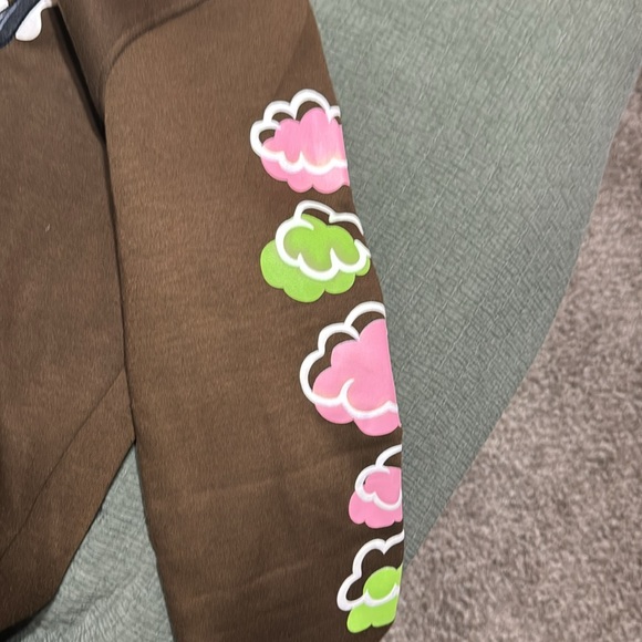 This is a gently used hood Great condition - Picture 2 of 3